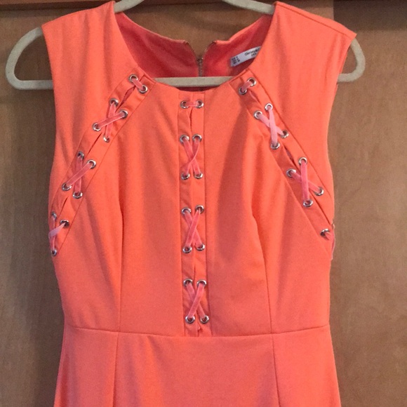 Salmon cross cross derail dress - Picture 2 of 4